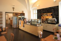 /album/fotogalerie-klaster-broumov-vzdelavaci-a-kulturni-centrum/cafe-dientzenhofer-jpg/